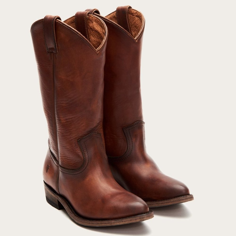 $399 Frye Billy Pull On Cognac Leather Western Low Heel Cowboy Rodeo Riding Boot - Picture 2 of 16